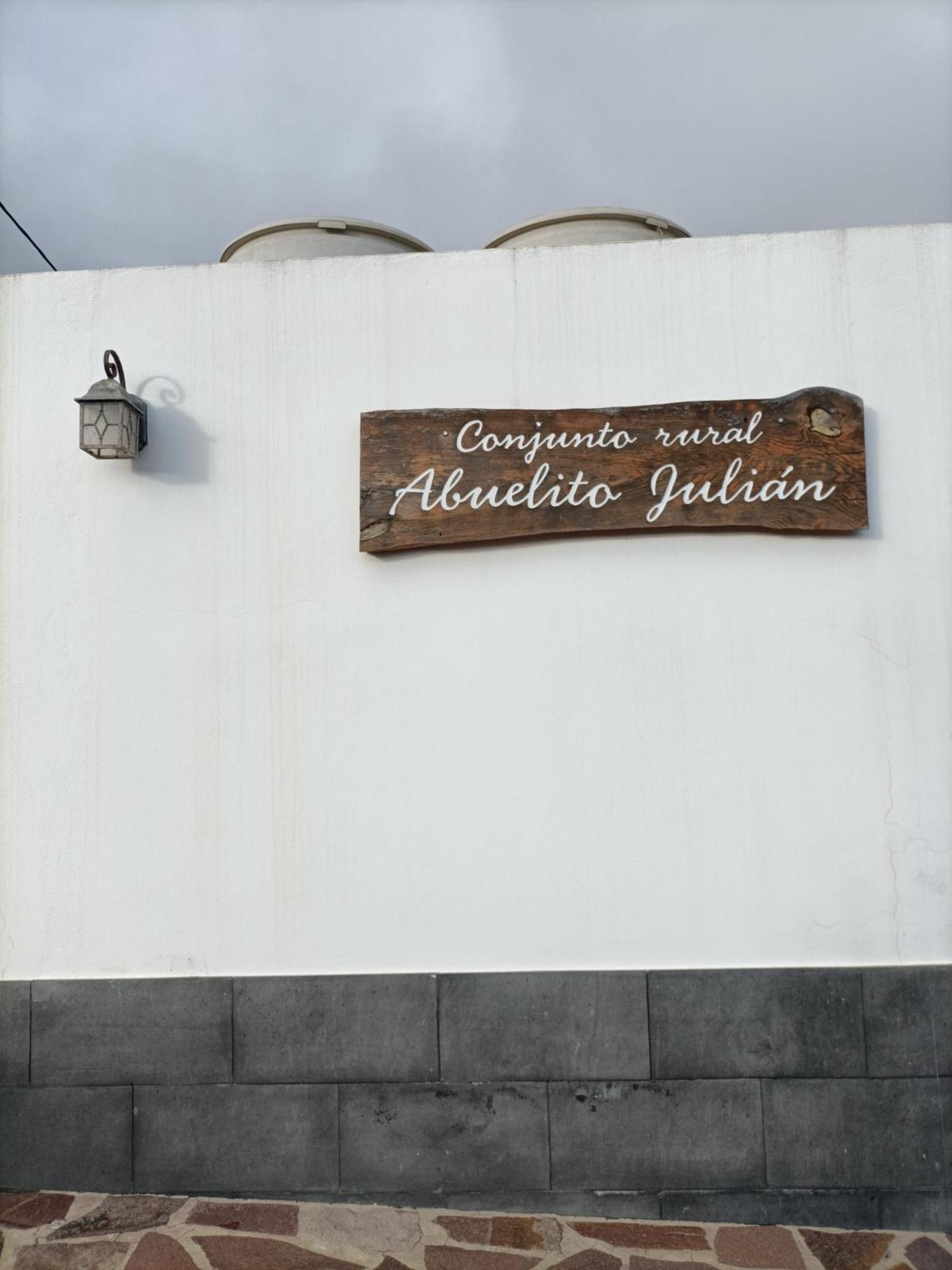 Las Casas Del Abuelito Julian & La Abuela Leonor Исора Экстерьер фото